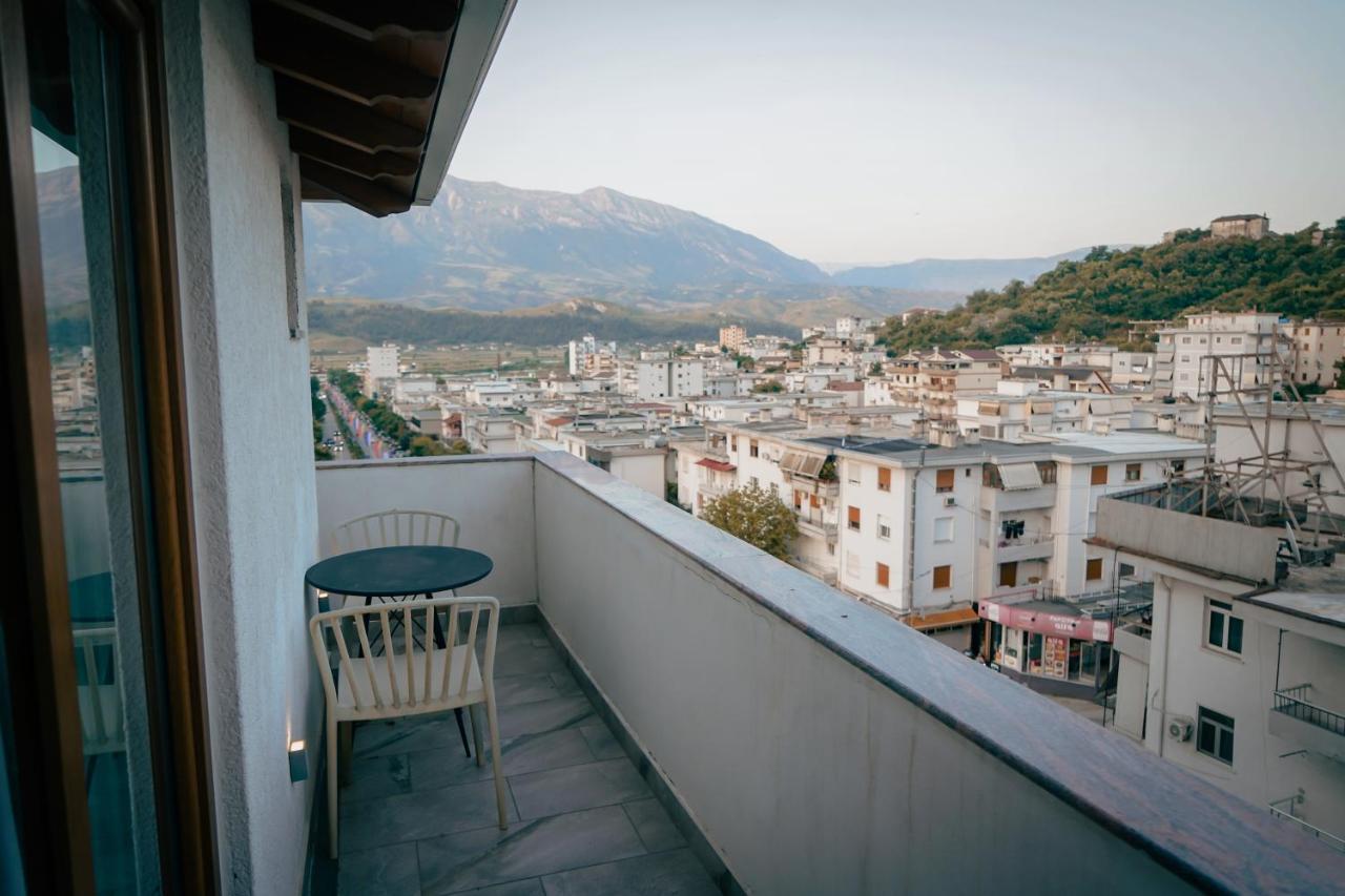 Center Hotel Gjirokaster Exterior photo